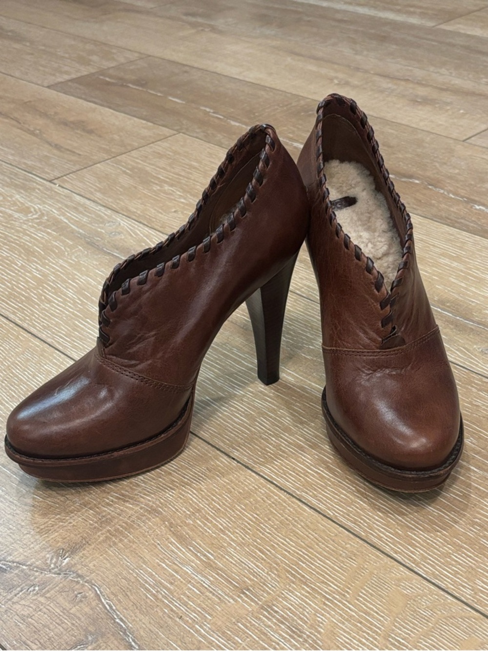 UGG Australia Jamison Brown Leather Whipstitch Platform Booties - Picture 14 of 14